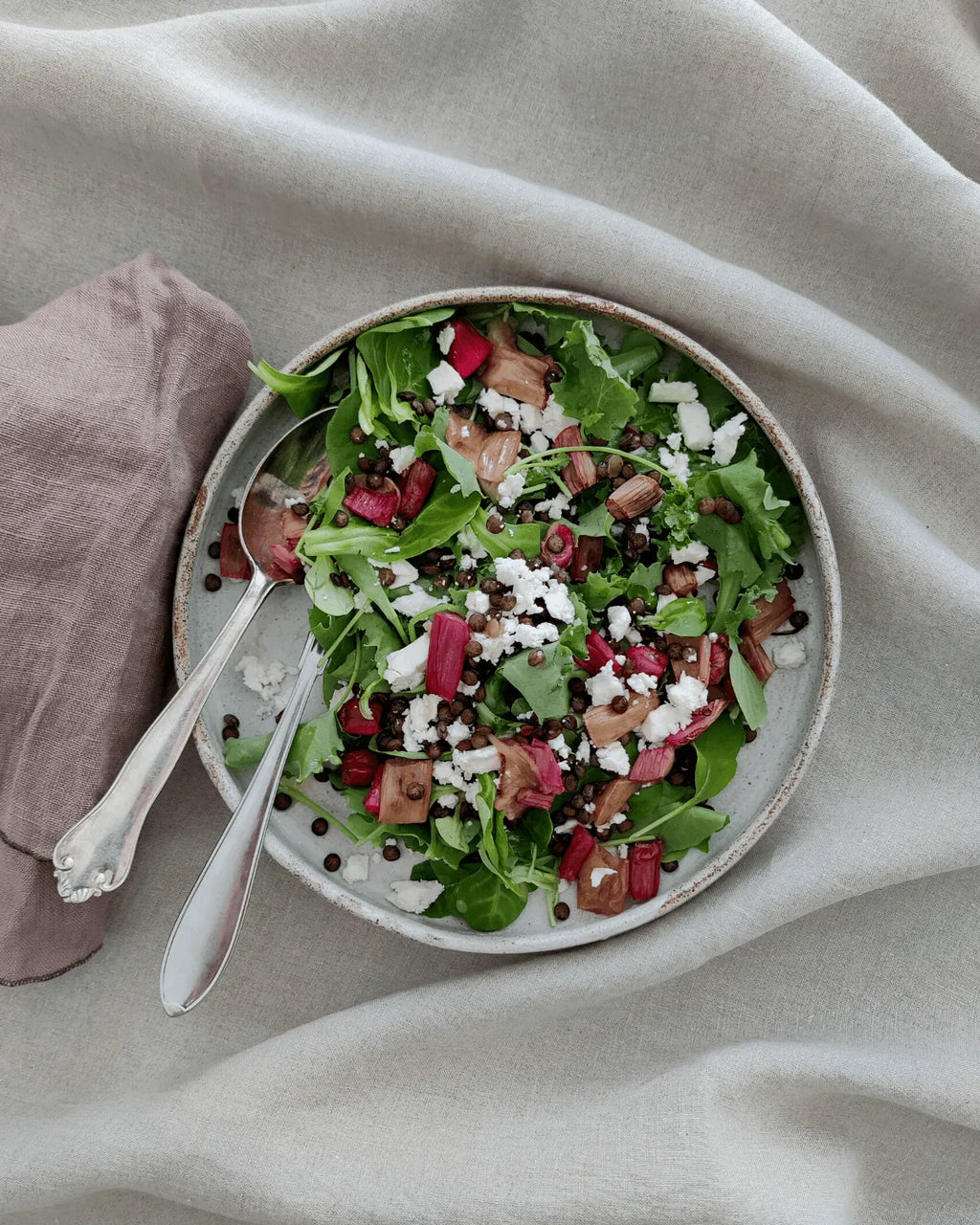 Rabarbersalat med Anicia linser og feta