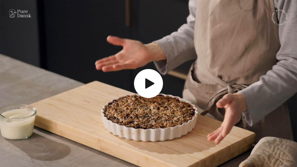 Bag med bælgfrugter: Sådan laver du en nem og lækker crumble