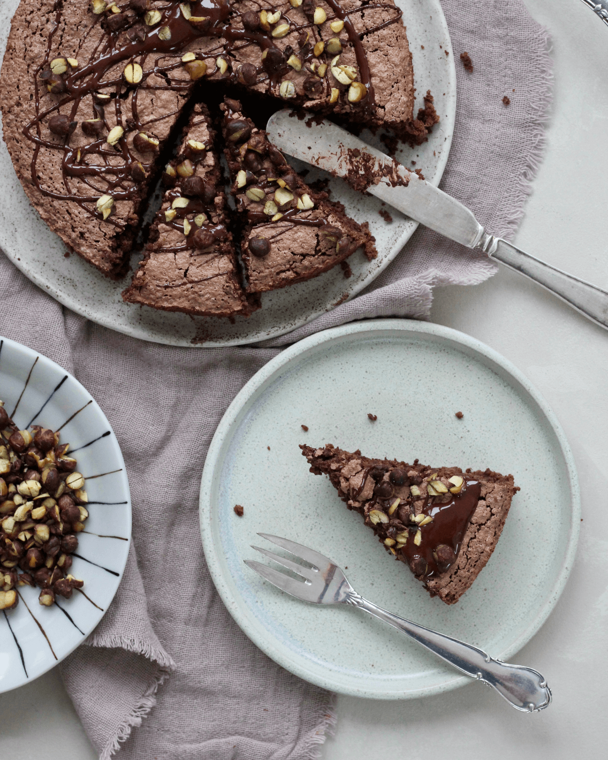 Chokoladekage med gråærter ala Torta di nicciole - Pure Dansk™