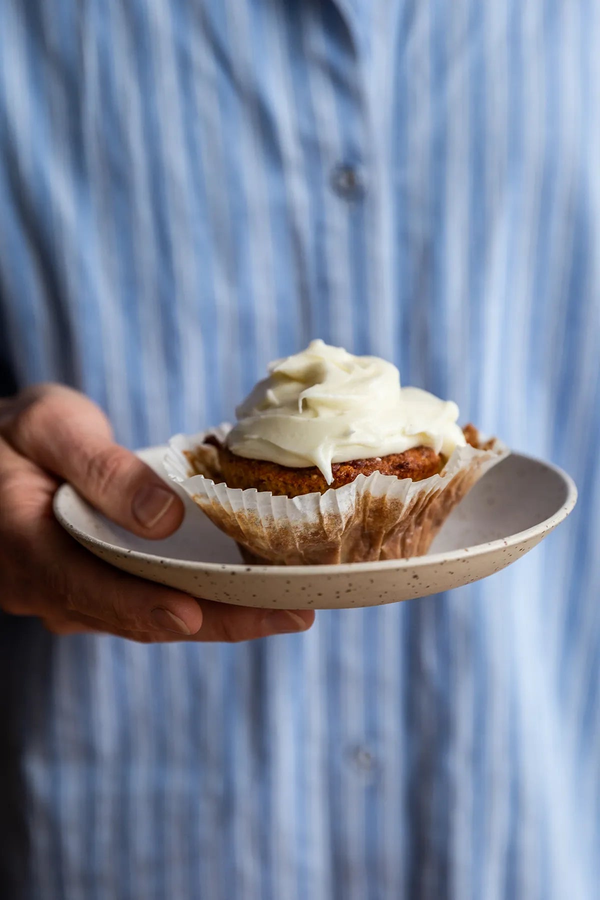 Gulerodsmuffins med Ingrid ærter og ærtemel