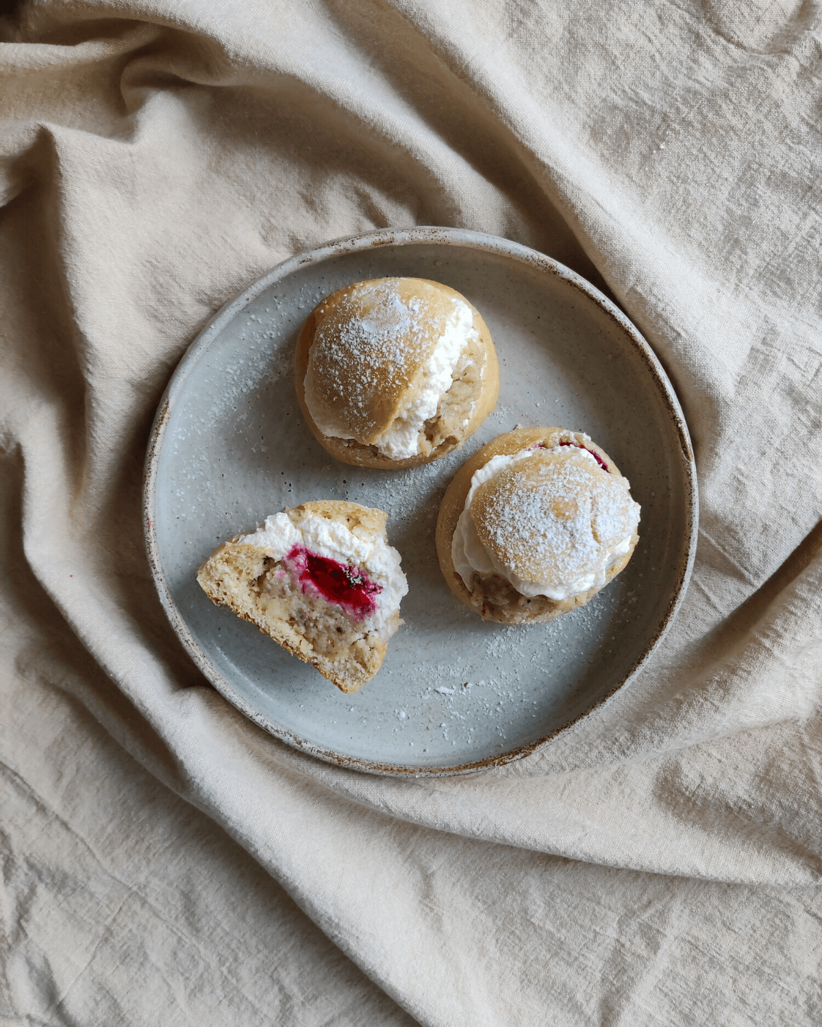 Semlor med ærtemel - Pure Dansk™