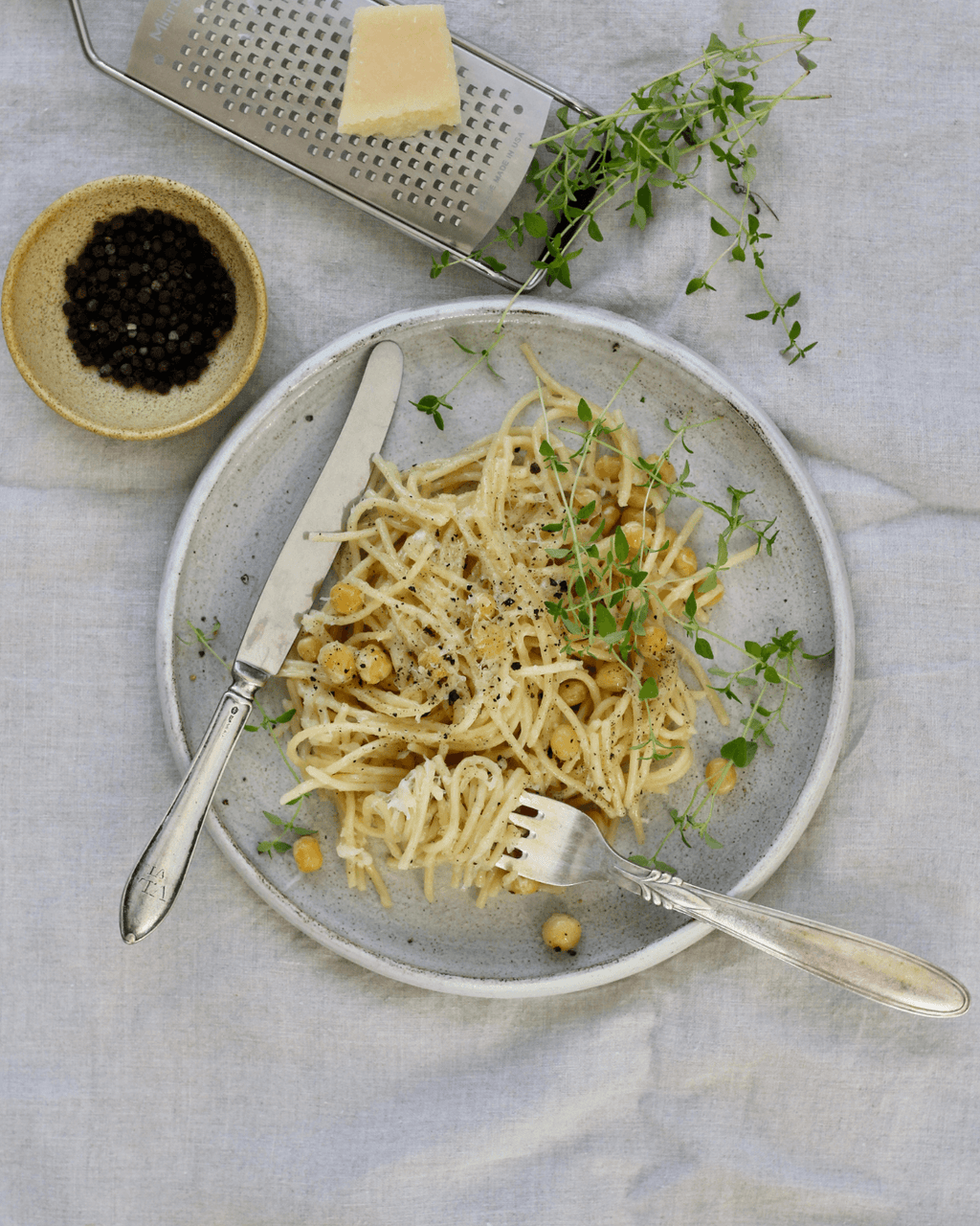 Cacio e Pepe med Ingrid ærter
