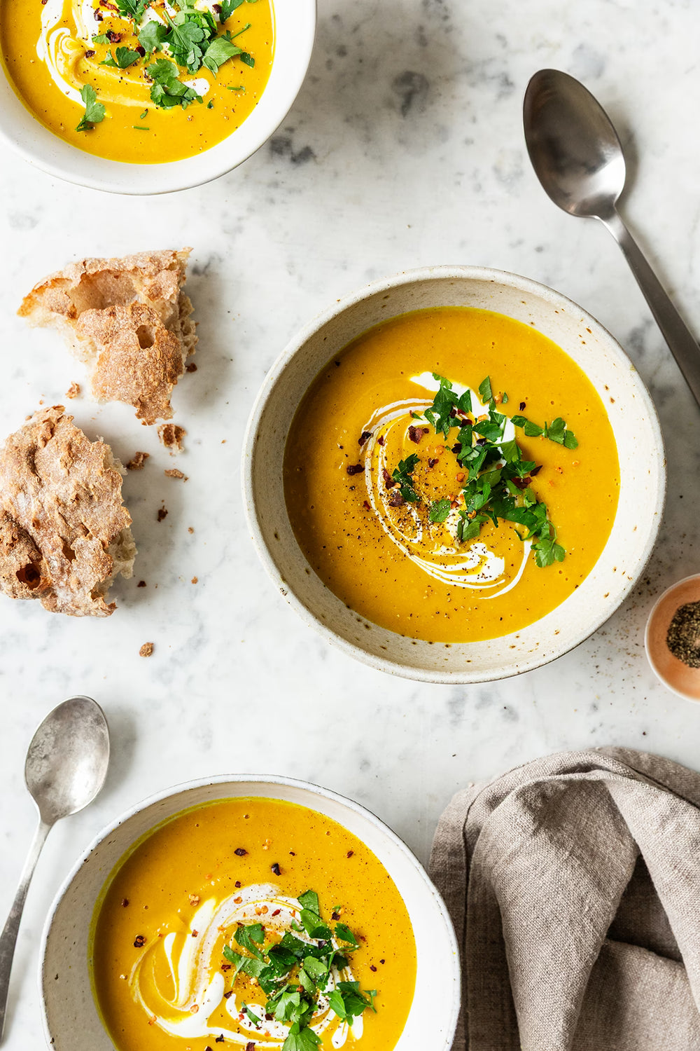 Græskarsuppe med Ingrid ærter