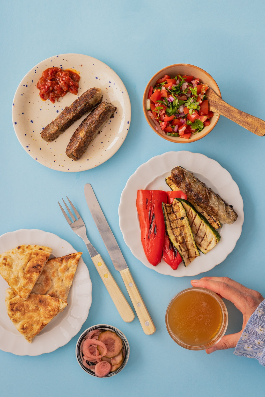 Krydrede grillpølser med hestebønner