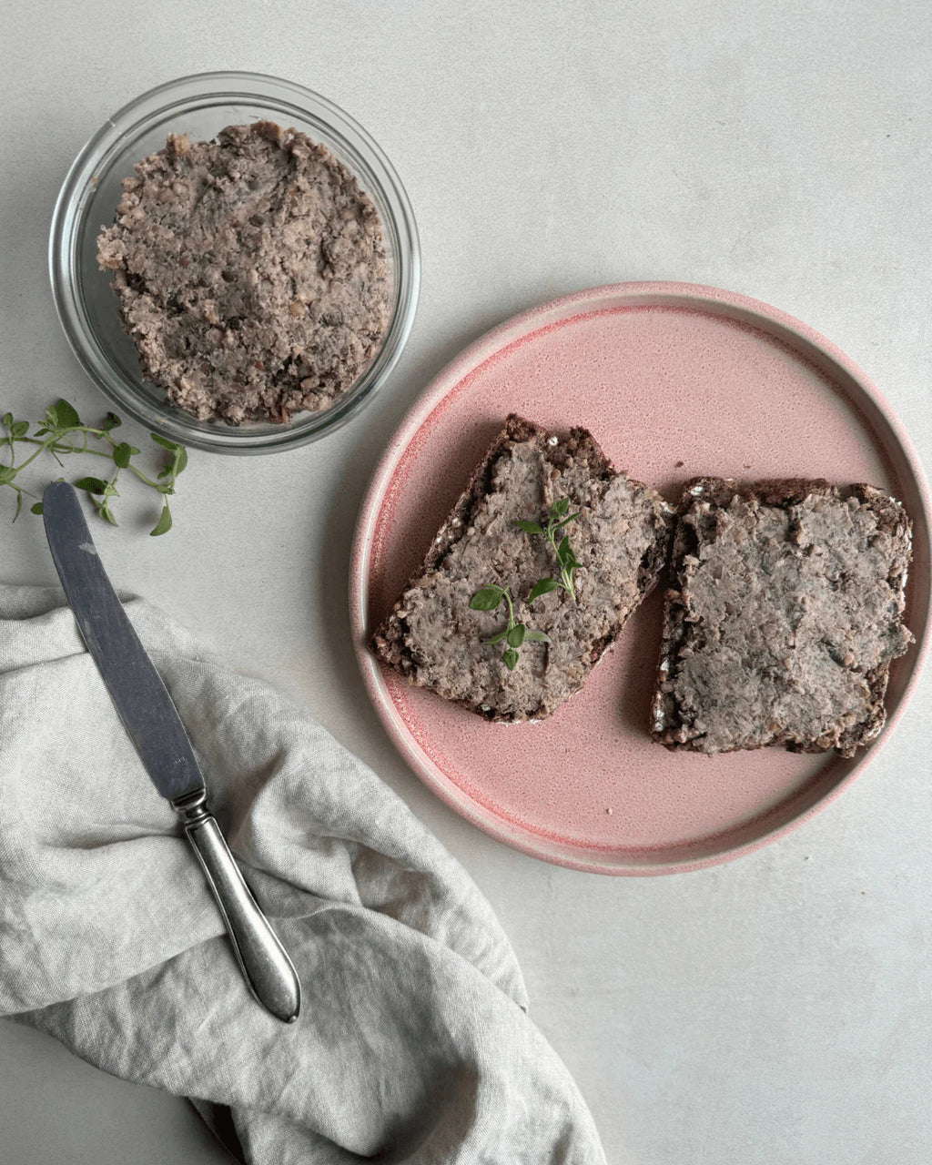 Linsepostej med nødder