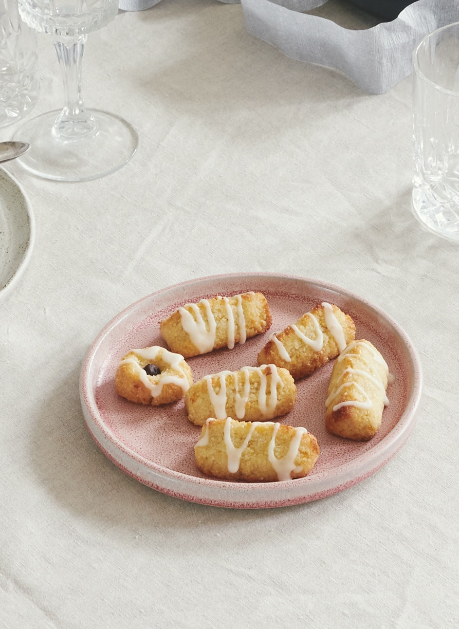 Kransekage med hjemmelavet marcipan af Ingrid ærter