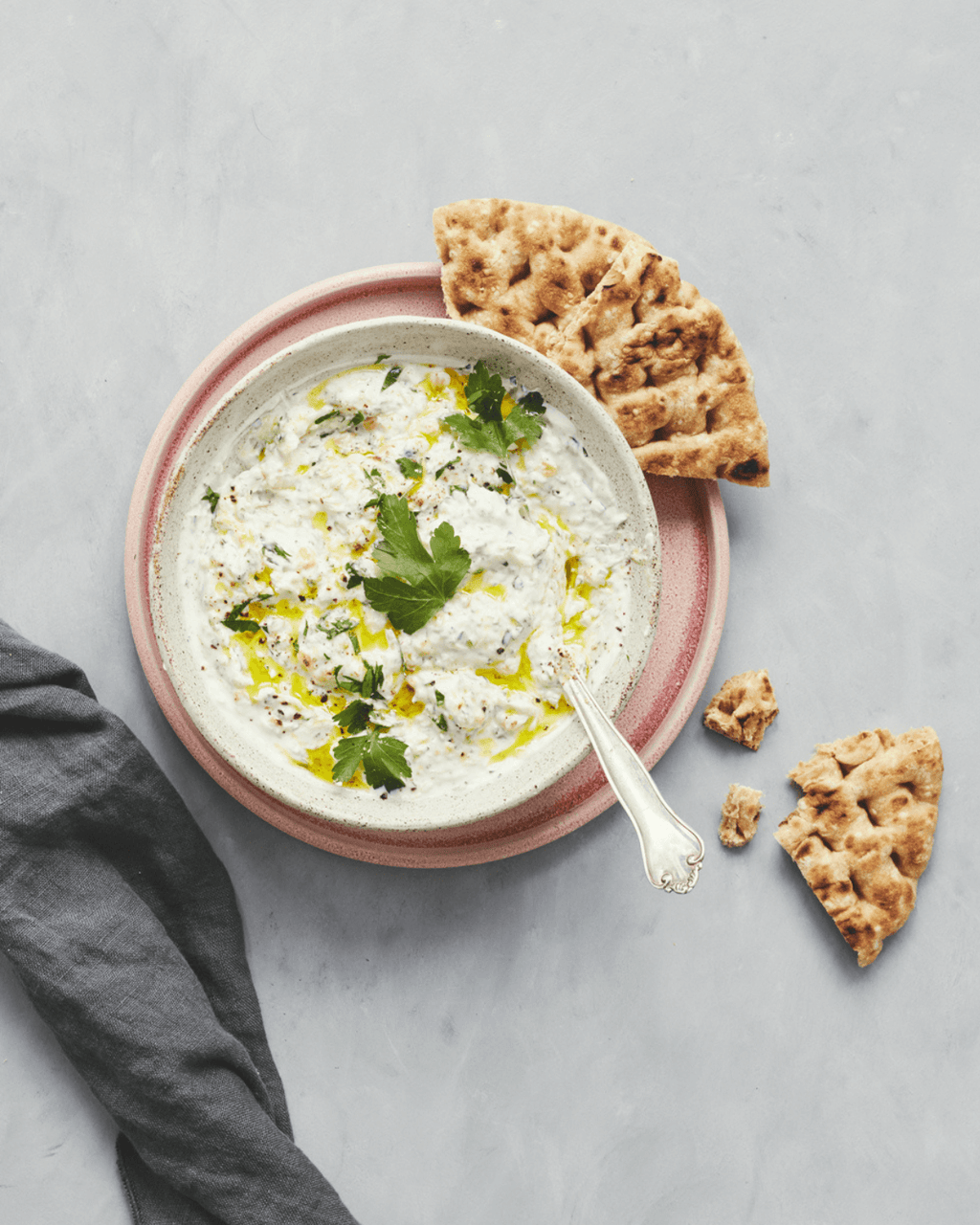 Tzatziki med Ingrid ærter og persille