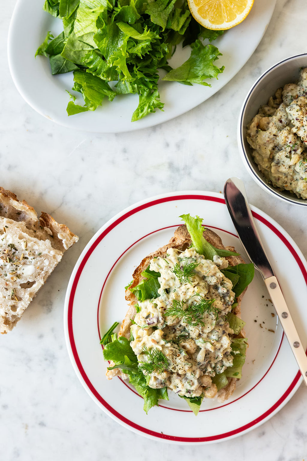 Vegetarisk 'tun'salat med Ingrid ærter